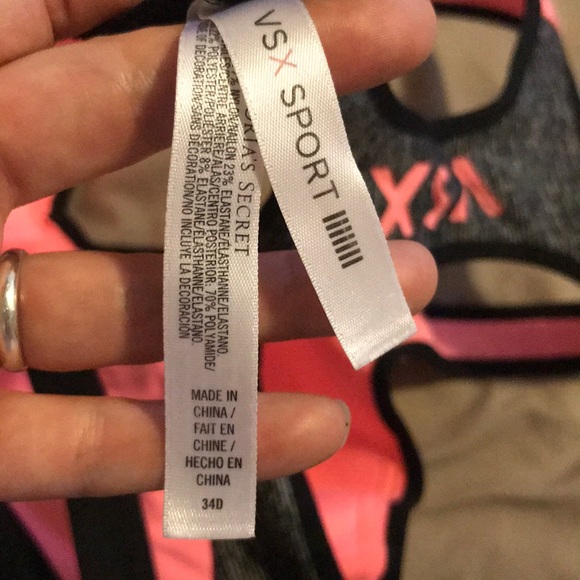Victoria’s Secret sports bra - Picture 3 of 3